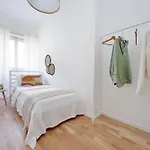 Nature Flat روما